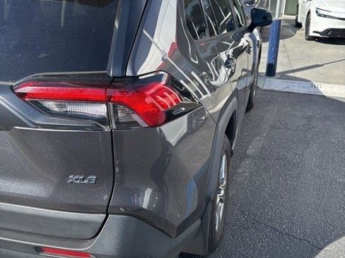 Used 2024 Toyota RAV4 XLE w/ Convenience Package image 2