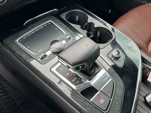 Used 2019 Audi Q7 3.0T Premium Plus w/ Premium Plus Package image 15