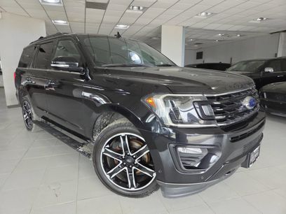 Used 2019 Ford Expedition Limited w/ Equipment Group 303A