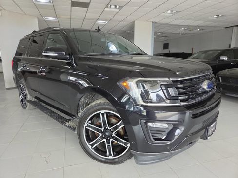 Used 2019 Ford Expedition Limited w/ Equipment Group 303A AWD/4WD image 1
