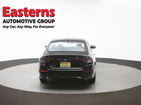 Used 2025 Honda Accord LX image 35
