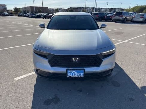 Certified 2025 Honda Accord LX image 8