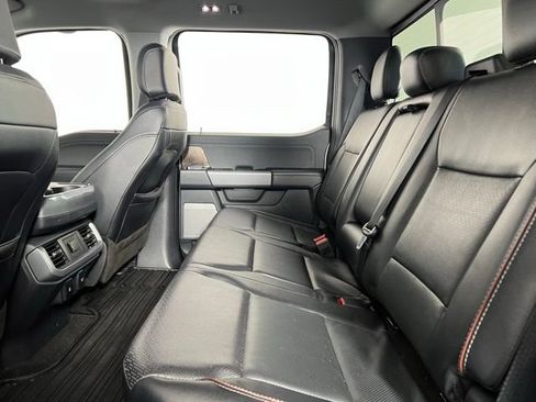 Used 2022 Ford F150 Lariat AWD/4WD image 18