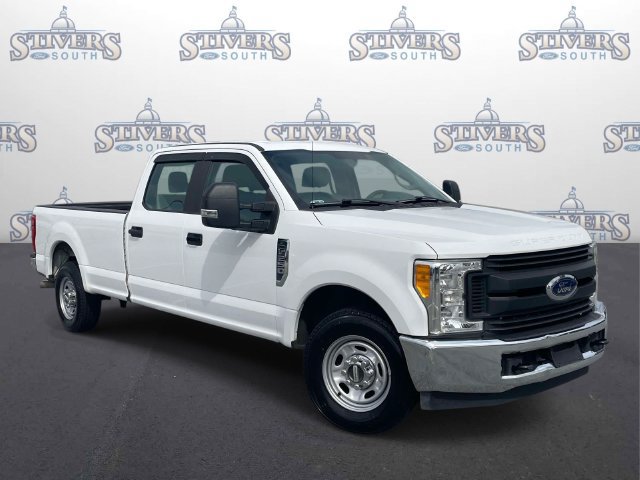 Used 2017 Ford F250 XL w/ Power Equipment Group RWD image 1