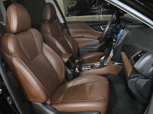 Used 2021 Subaru Forester Touring w/ Popular Package #2 image 8