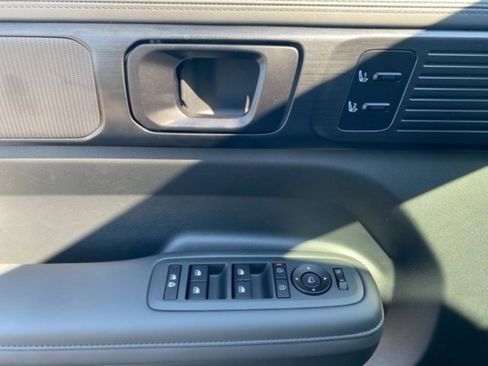 New 2026 Hyundai Santa Fe Calligraphy FWD image 9