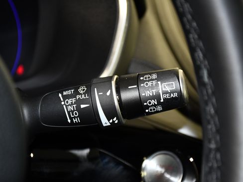 Certified 2025 Acura MDX SH-AWD image 23