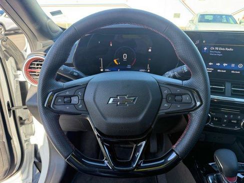 Used 2024 Chevrolet Trax RS w/ Driver Confidence Package image 15