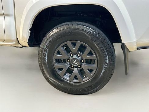 Used 2023 Toyota Tacoma SR5 image 5