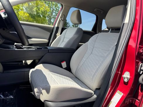 Certified 2023 Nissan Rogue SV AWD/4WD image 14