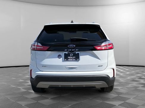 Used 2021 Ford Edge SEL w/ Convenience Package AWD/4WD image 4