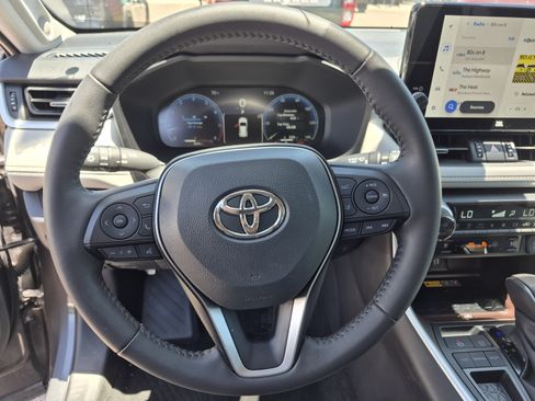 Used 2025 Toyota RAV4 Limited w/ Advanced Technology Package FWD image 9