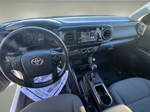 Used 2023 Toyota Tacoma SR image 9