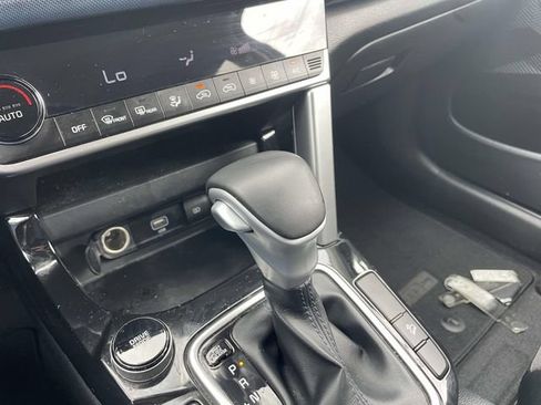 Used 2023 Kia Seltos S FWD image 30