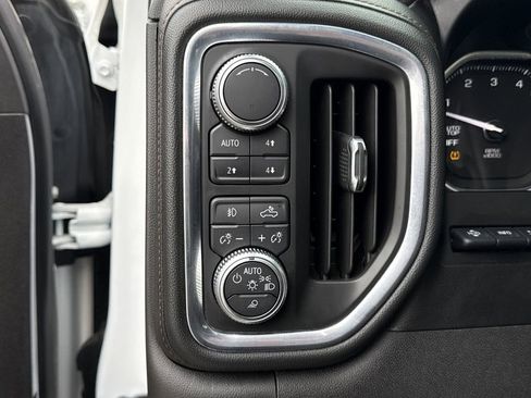 Used 2019 GMC Sierra 1500 AT4 w/ AT4 Premium Package image 26