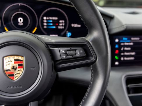 Certified 2024 Porsche Taycan Turbo AWD/4WD image 38
