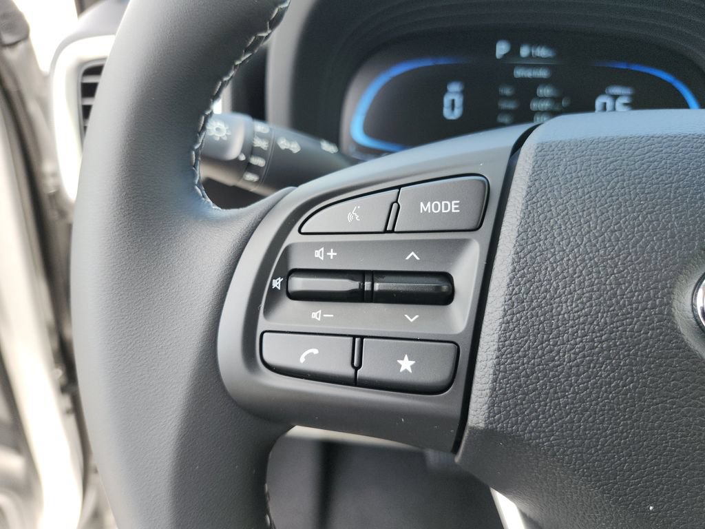 New 2026 Hyundai Venue SEL FWD image 33