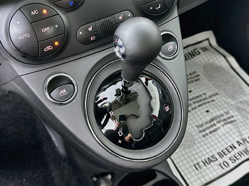 Used 2012 FIAT 500 Lounge w/ Luxury Leather Pkg FWD image 15
