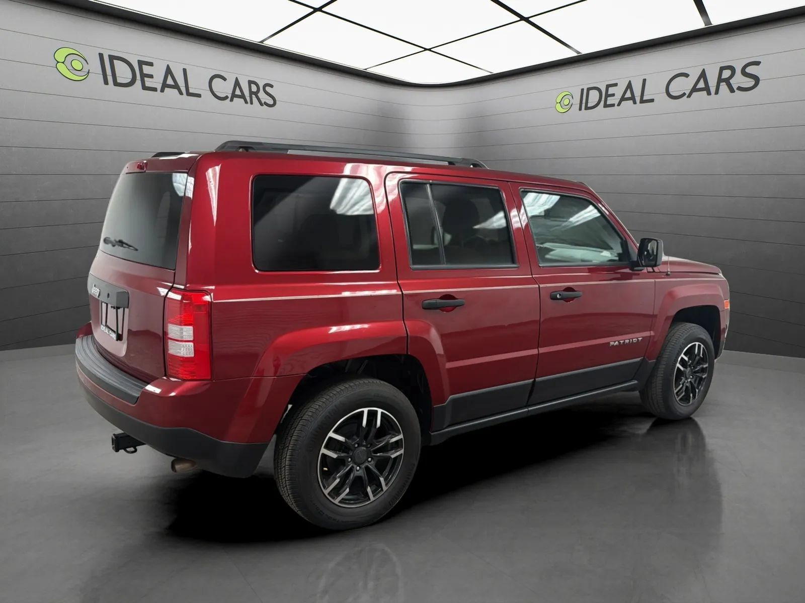 Used 2016 Jeep Patriot Sport FWD image 5