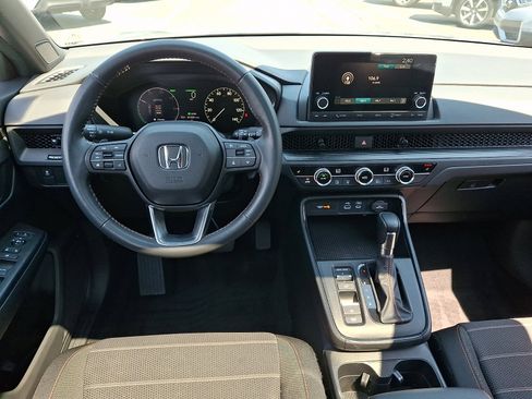 Used 2023 Honda CR-V Sport image 10