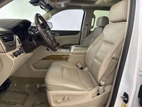 Used 2017 GMC Yukon Denali w/ Open Road Package image 23