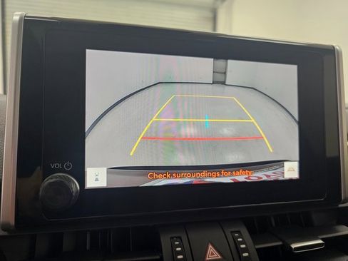 Used 2025 Toyota RAV4 XLE w/ Convenience Package image 21