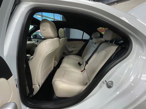 Used 2020 Mercedes-Benz A 220 4MATIC image 21