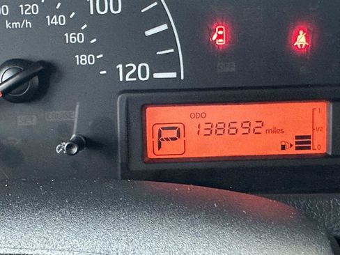 Used 2019 Nissan NV200 SV image 15