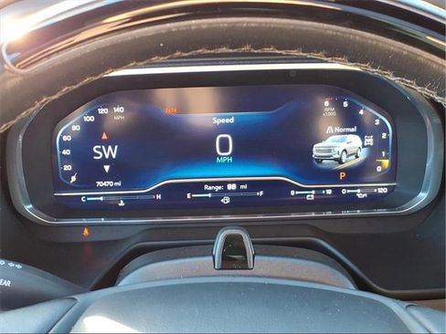 Used 2023 Chevrolet Tahoe High Country w/ Advanced Technology Package image 37