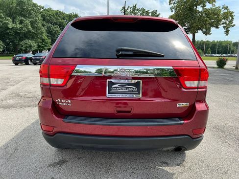Used 2013 Jeep Grand Cherokee Laredo w/ Laredo E Group AWD/4WD image 6