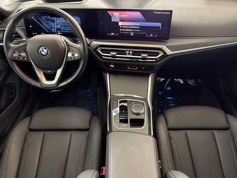 Used 2023 BMW i4 eDrive35 RWD image 15