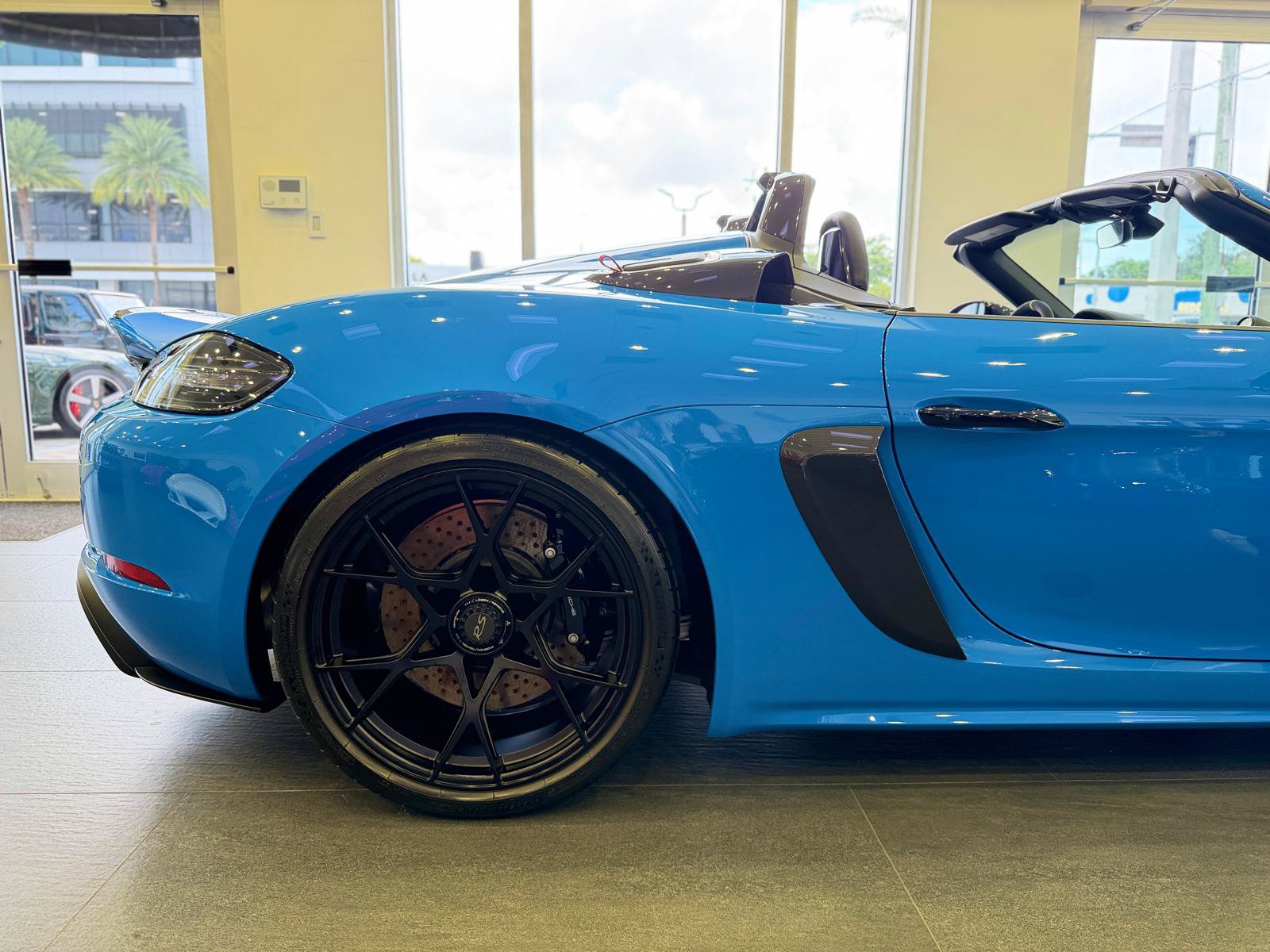 Used 2024 Porsche 718 Boxster Spyder RS RWD image 33