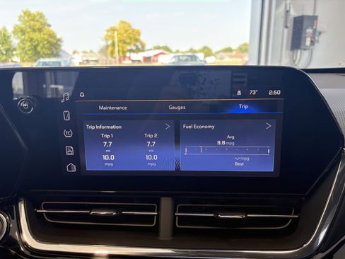 New 2026 Chevrolet Trax RS w/ Sunroof Package image 16