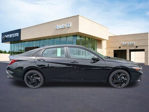 Certified 2026 Hyundai Elantra Sport FWD image 3