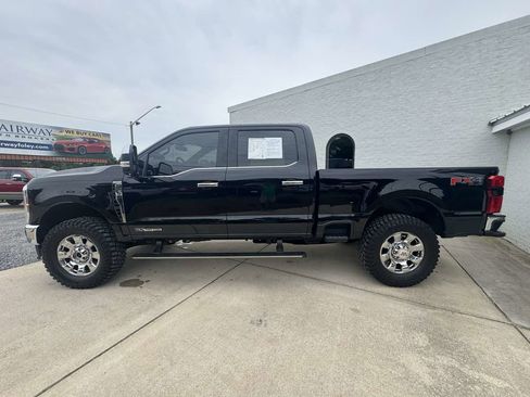 Used 2025 Ford F250 King Ranch w/ Chrome Package AWD/4WD image 2