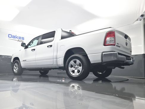 Used 2023 RAM 1500 Big Horn AWD/4WD image 40