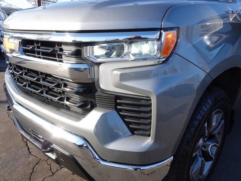 Used 2024 Chevrolet Silverado 1500 LT image 60