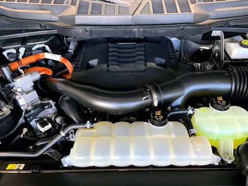 Used 2023 Ford F150 Lariat w/ Equipment Group 502A High AWD/4WD image 9