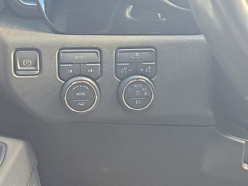 Used 2022 Chevrolet Silverado 1500 RST w/ Redline Edition image 13