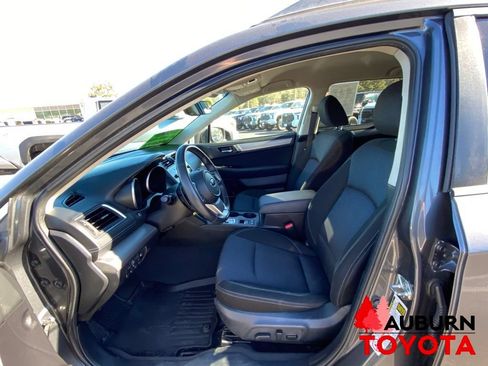 Used 2019 Subaru Outback 2.5i Premium AWD/4WD image 30