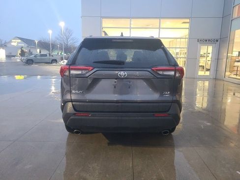 Used 2022 Toyota RAV4 XLE image 6