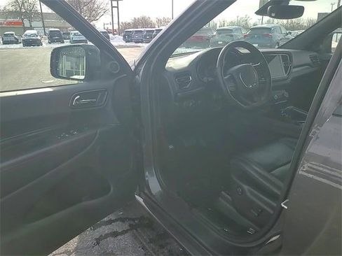 Used 2024 Dodge Durango GT image 11