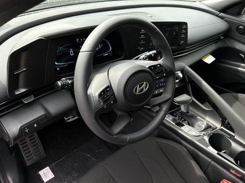 New 2026 Hyundai Elantra SEL Sport Premium FWD image 16
