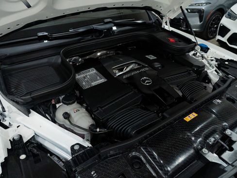 Used 2021 Mercedes-Benz GLS 63 AMG 4MATIC+ SUV image 64