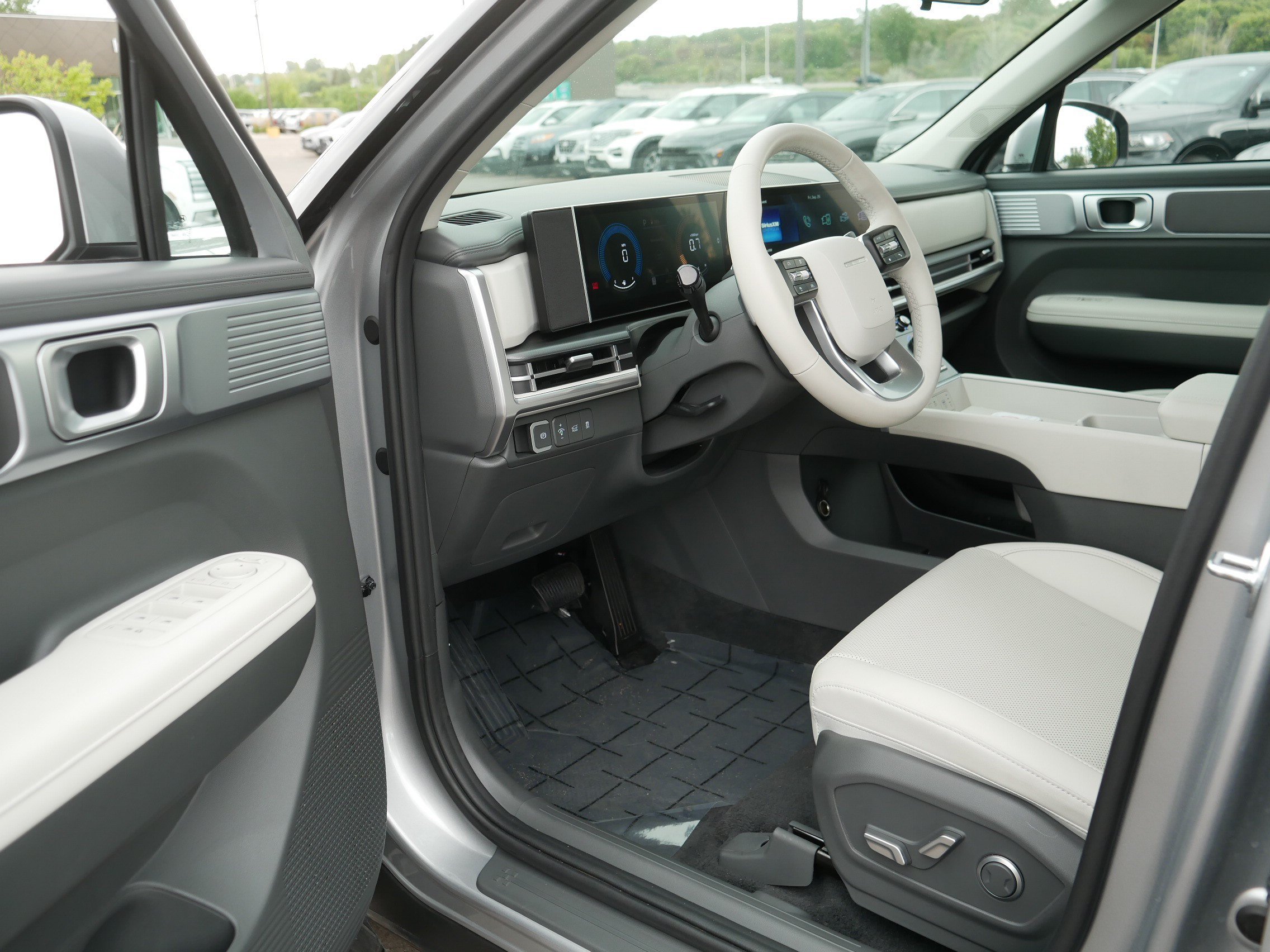 Certified 2026 Hyundai Santa Fe SEL AWD/4WD image 11