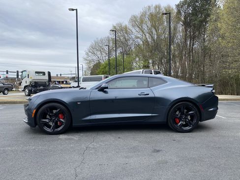Used 2020 Chevrolet Camaro SS image 6