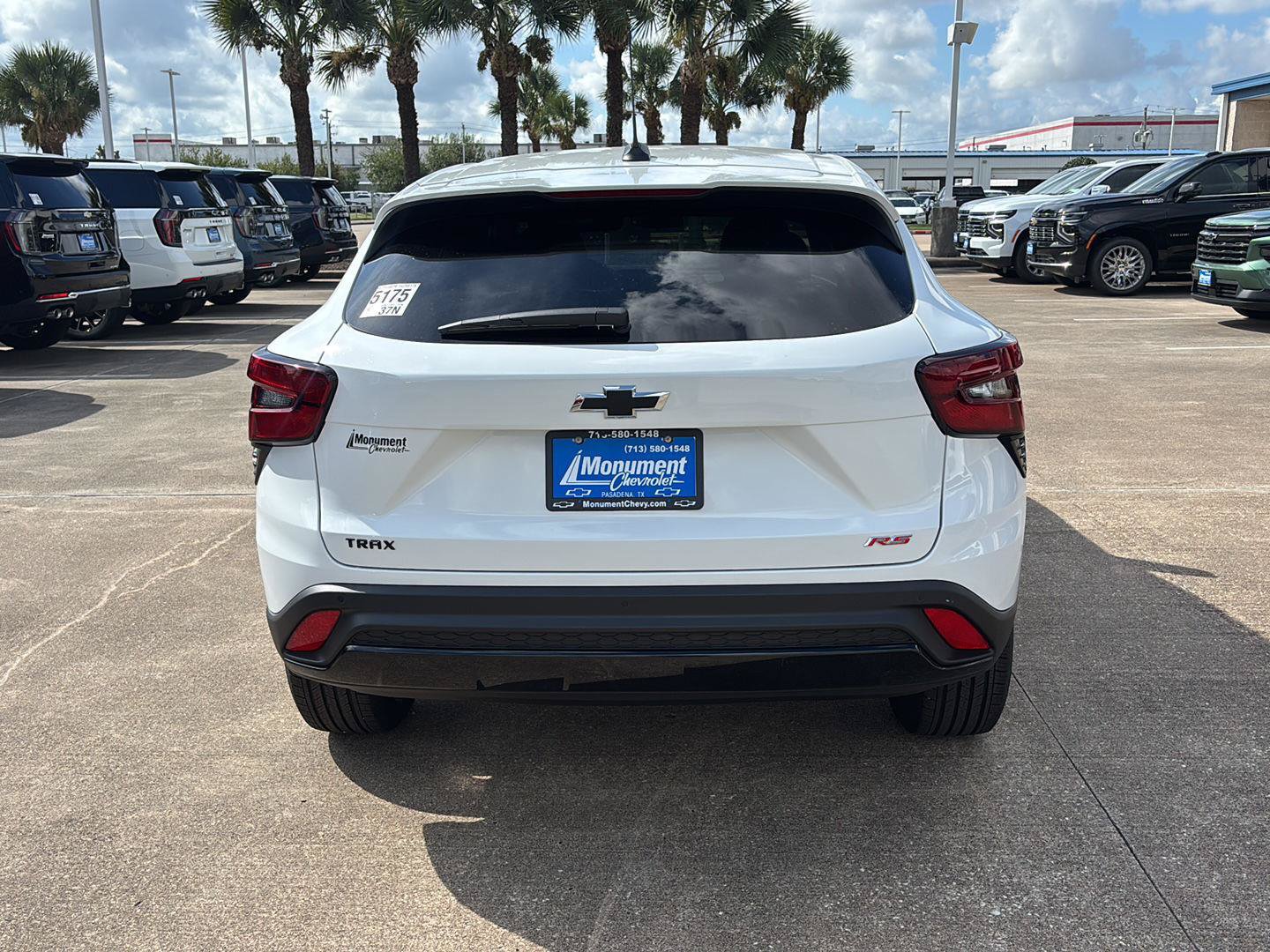 New 2026 Chevrolet Trax RS w/ Sunroof Package FWD image 12