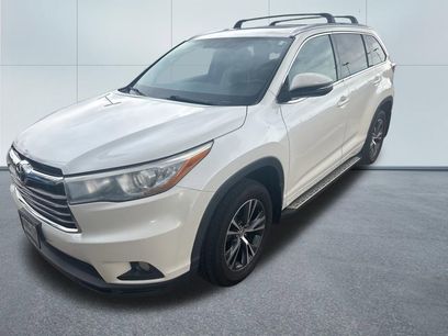 Used 2016 Toyota Highlander XLE
