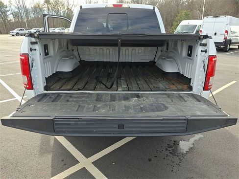 Used 2017 Ford F150 XLT w/ Equipment Group 302A Luxury image 29