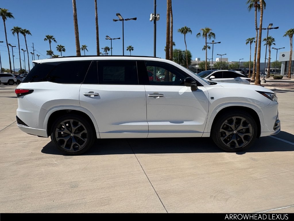 New 2026 Lexus TX 500h AWD image 7